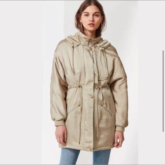 Light gold satin parka - Picture 2 of 2